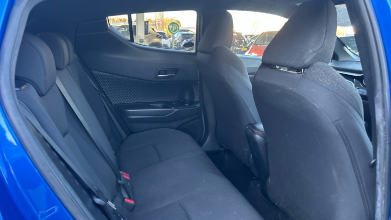 Toyota C-HR 1.8 Hybrid Dynamic 5dr CVT Hybrid Hatchback